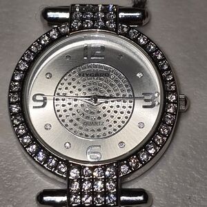 Nygard silver tone with bling Project (Face Only)